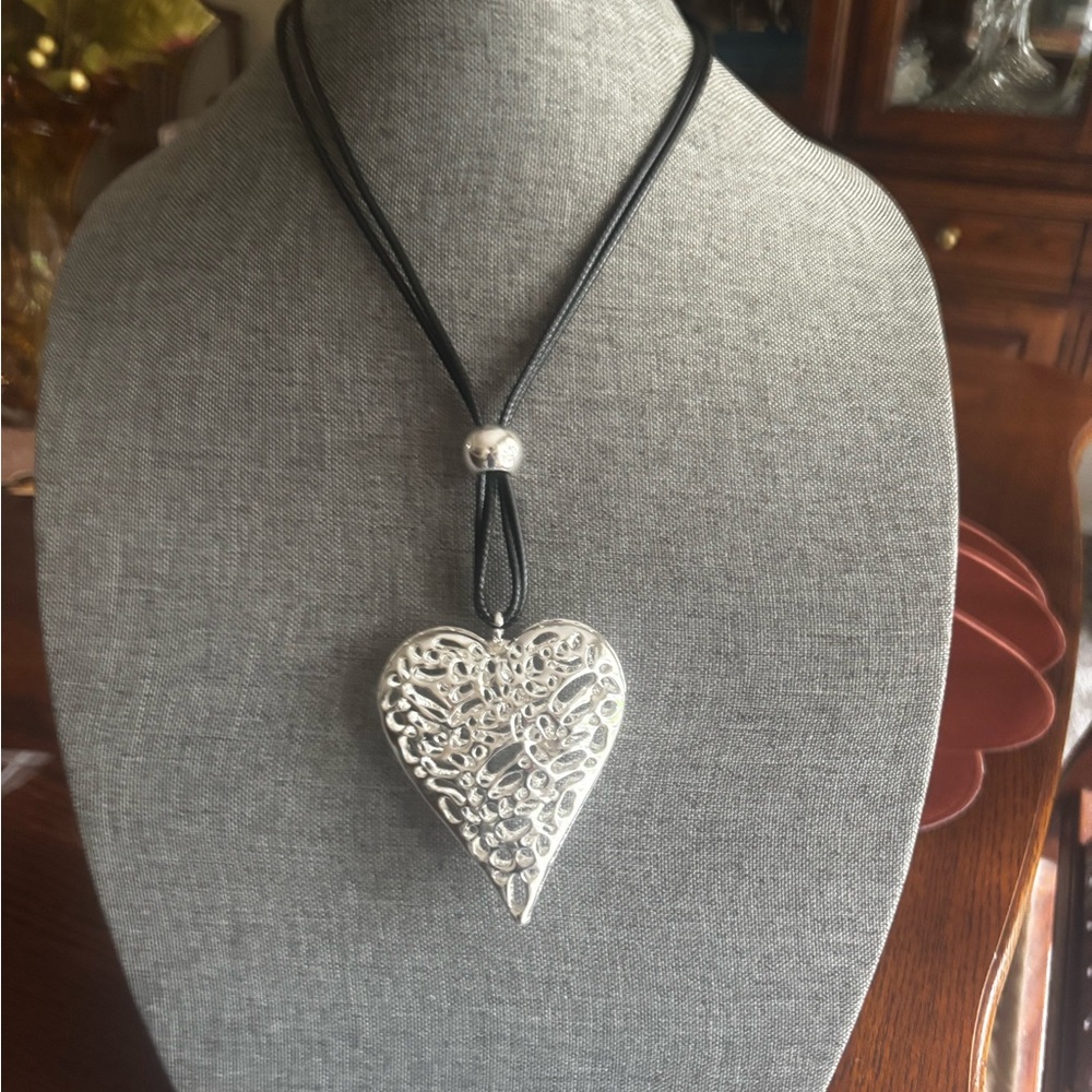 Sculpted Heart Pendant Cord Necklace